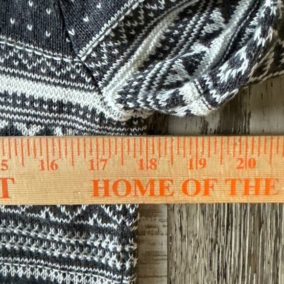 Womens Fair Isle Nordic Knit Sweater Size Medium Geometric Aztec Print Gray Prep - Picture 5 of 7